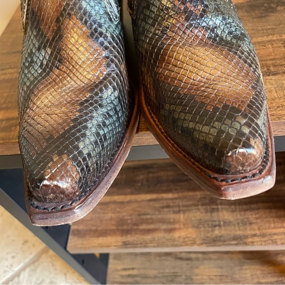 Corral cowboy cowgirl ankle boots Snakeskin size 8 - Picture 4 of 7